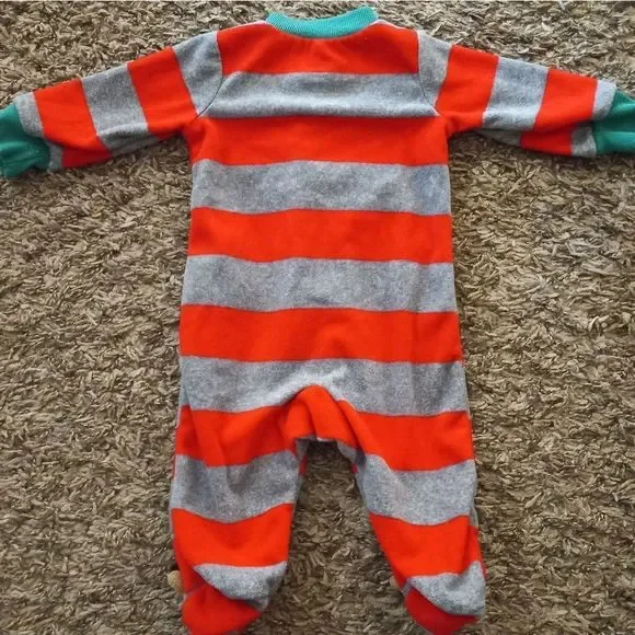 Carter's Reindeer Christmas Soft Fleece Newborn sleeper footed pajamas zip up - Picture 5 of 5